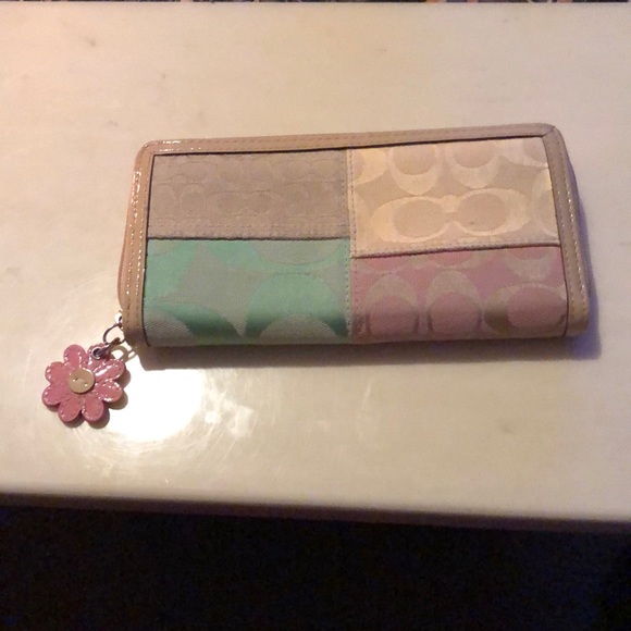 Coach wallet